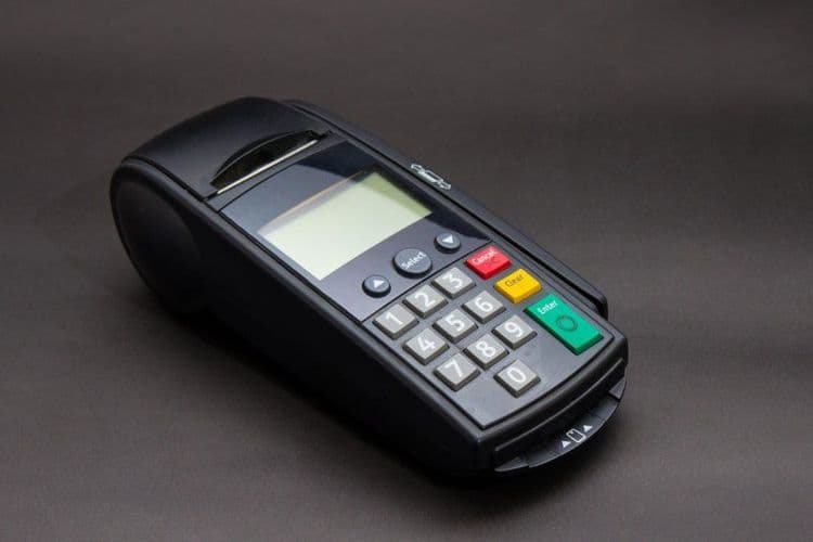 مشکلات رایج کارتخوان و راهحل آنها | بررسی کامل خطاهای دستگاه پوز